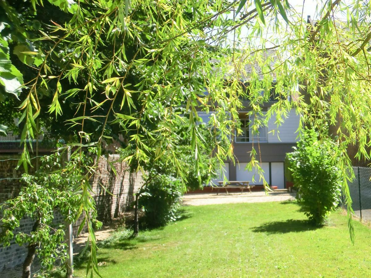 Le Gite Du Familistere Guise Exterior foto